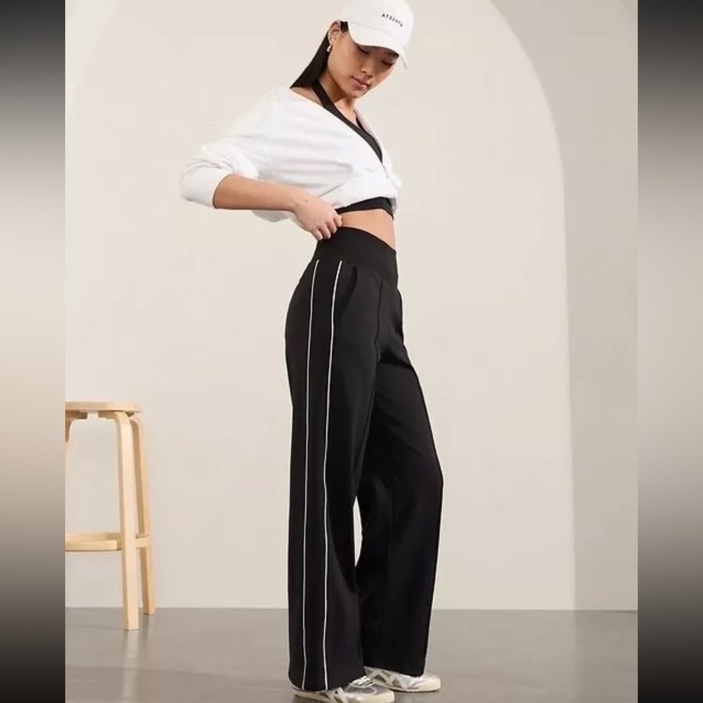 Athleta Venice High Rise Track Stripe Wide Leg Pant  ST Small Tall S T Black